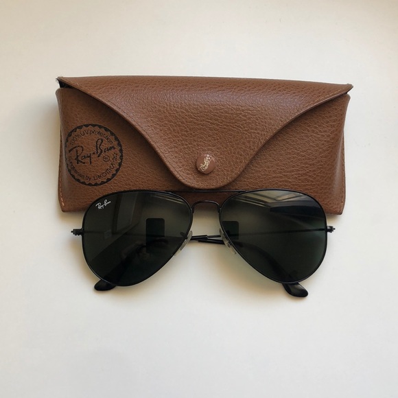 Ray-Ban Accessories - Ray Ban Aviator sunglasses non polarized